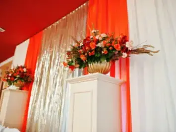 Designer wedding decorations by South Beach Apostille