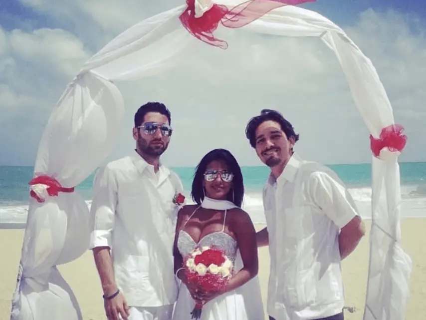 Wedding officiant performing a Miami Beach ceremony